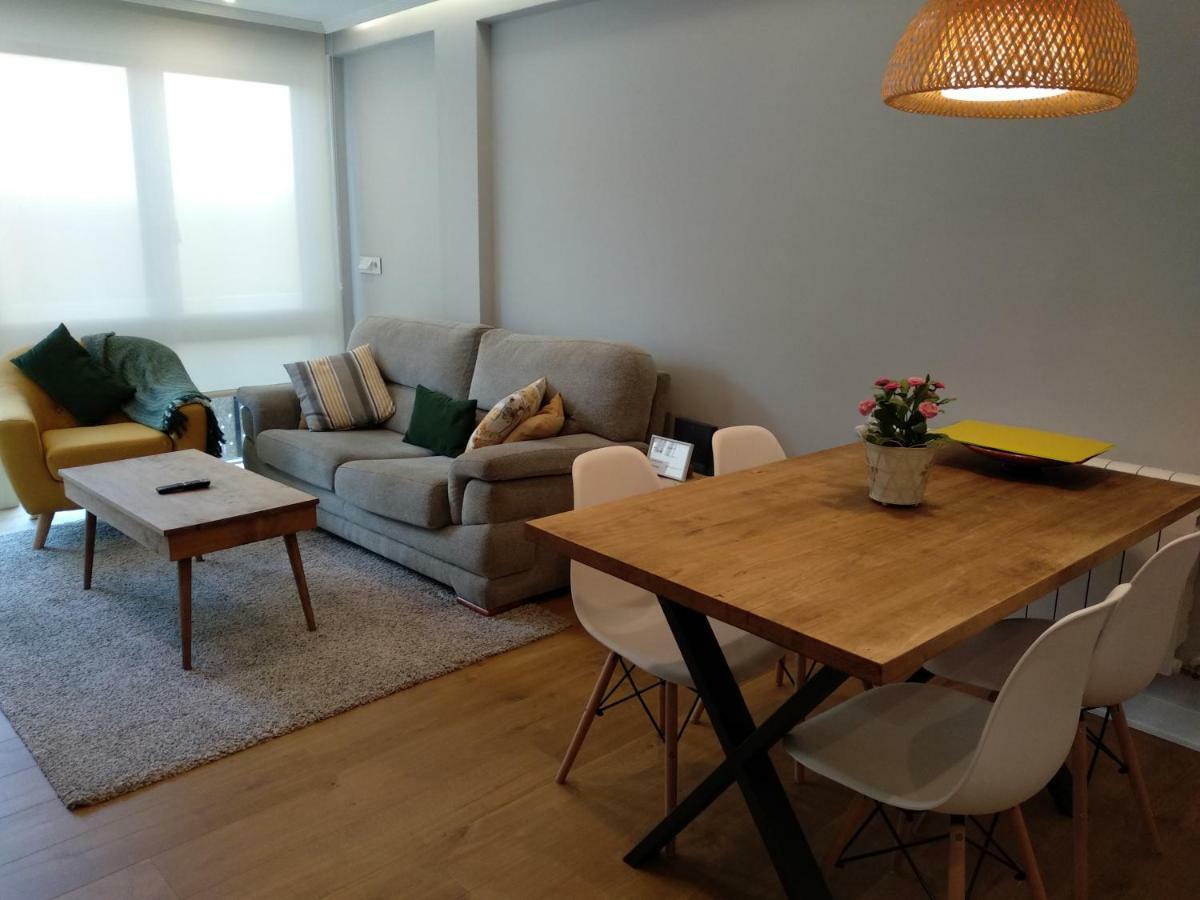 Apt Moderno Centrico Y Soleado ポンテベドラ 部屋 写真